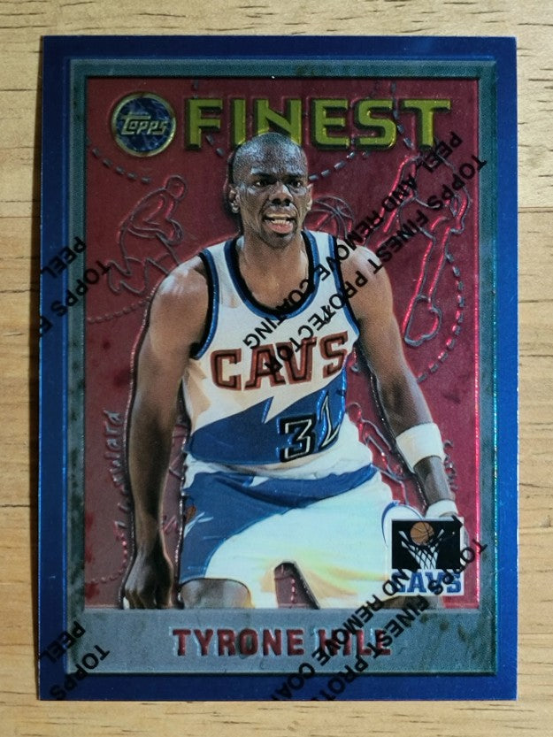 1995-96 Finest #30 Tyrone Hill