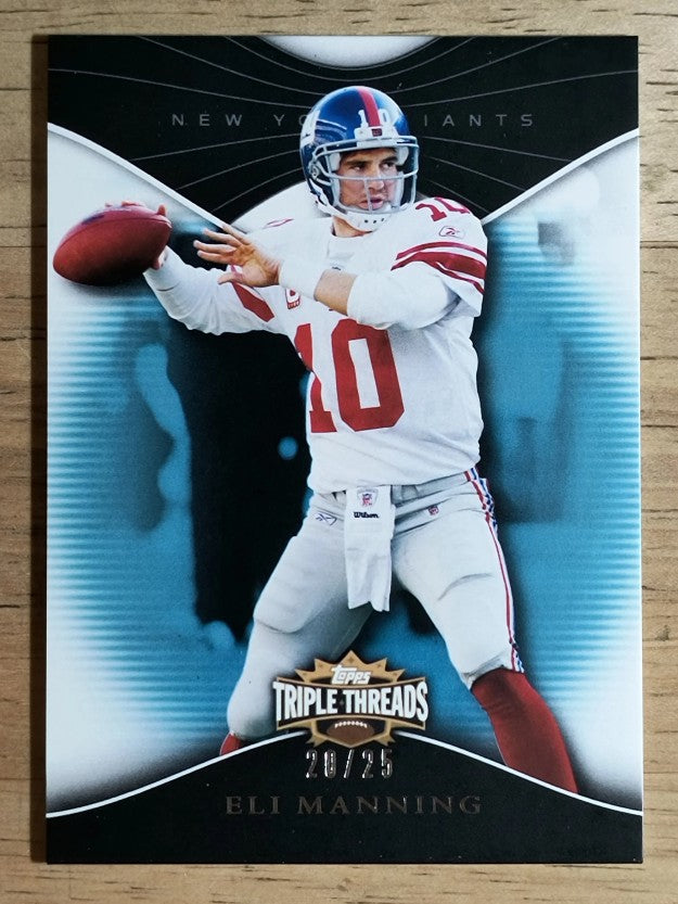 2009 Topps Triple Threads Sapphire #17 Eli Manning