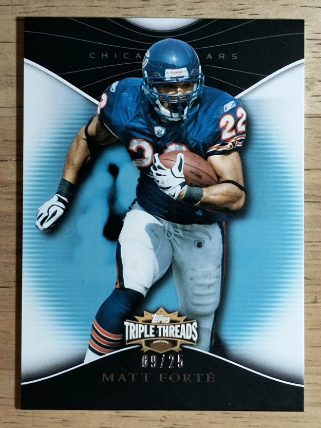 2009 Topps Triple Threads Sapphire #35 Matt Forte