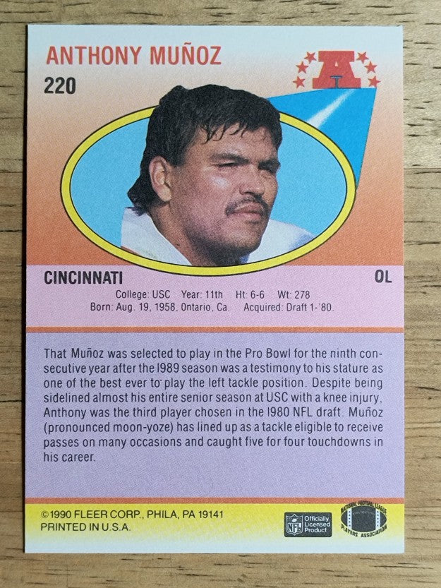 1990 Fleer #220 Anthony Munoz