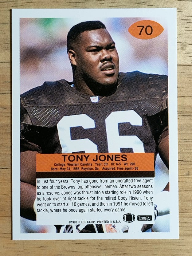 1992 Fleer #70 Tony Jones T