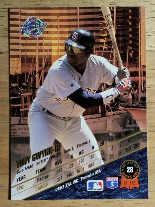 1993 Leaf #28 Tony Gwynn