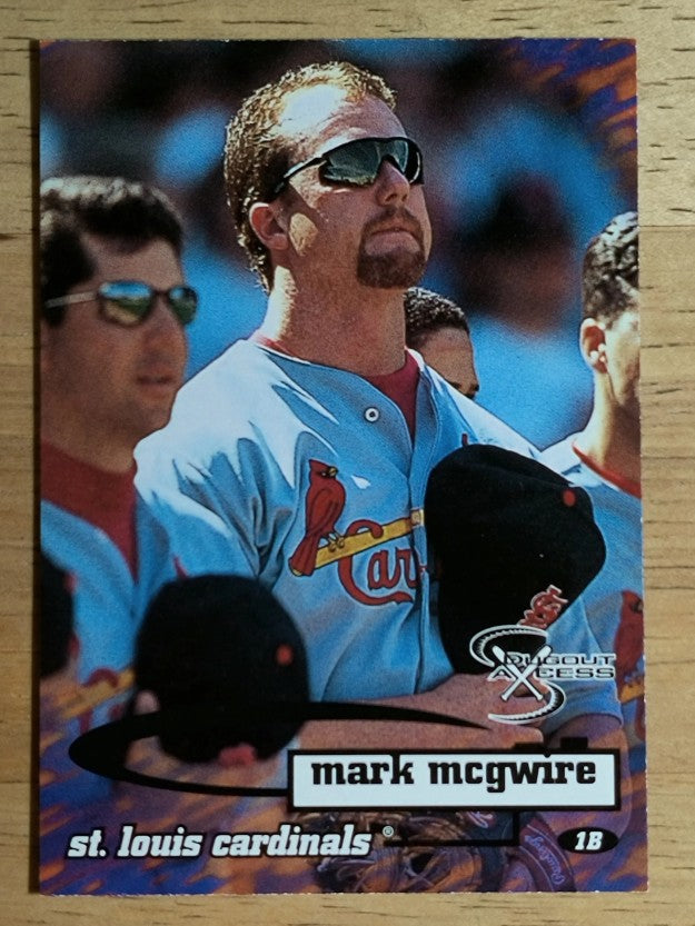 1998 SkyBox Dugout Axcess #41 Mark McGwire