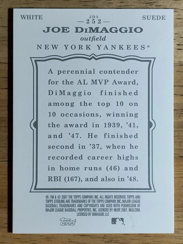 2007 Topps Sterling Framed White Suede #252 Joe DiMaggio