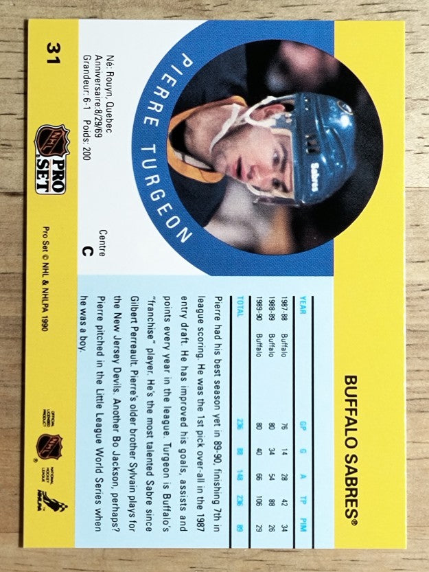 1990-91 Pro Set #31 Pierre Turgeon