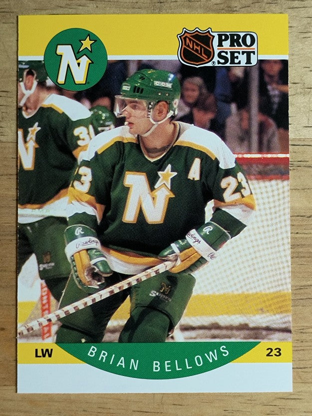 1990-91 Pro Set #130A Brian Bellows ERR/Back photo actually Dave Gagner
