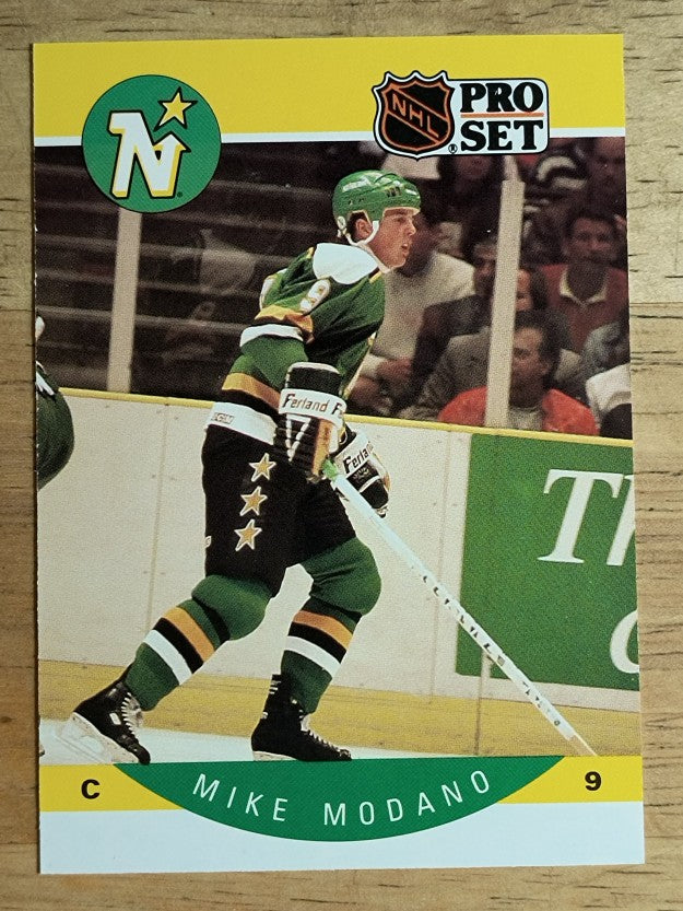 1990-91 Pro Set #142 Mike Modano RC
