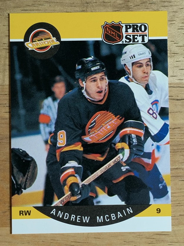1990-91 Pro Set #301A Andrew McBain ERR/Back photo Jim Sandlak