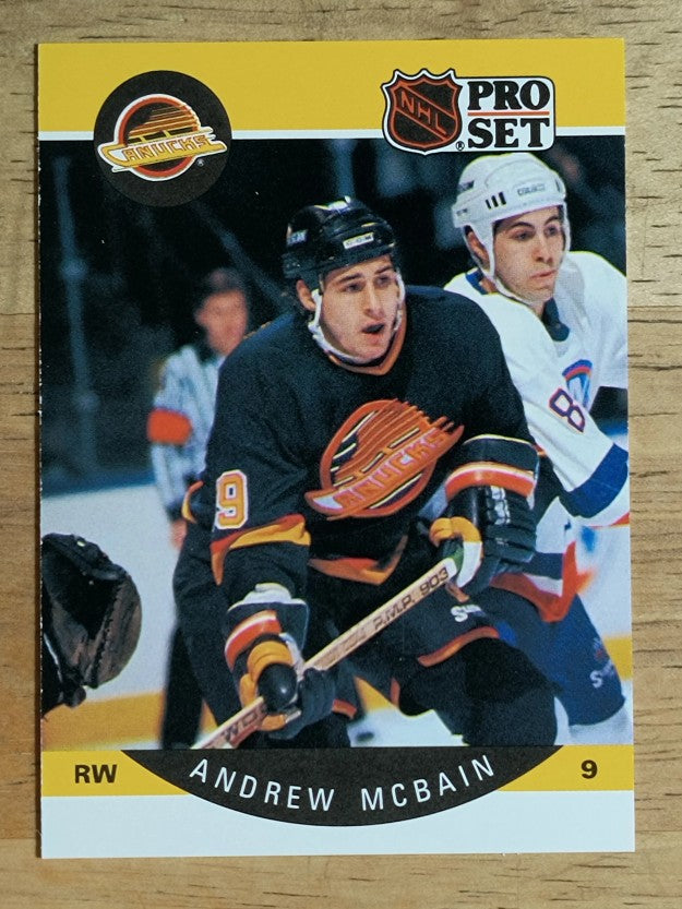 1990-91 Pro Set #301A Andrew McBain ERR/Back photo Jim Sandlak
