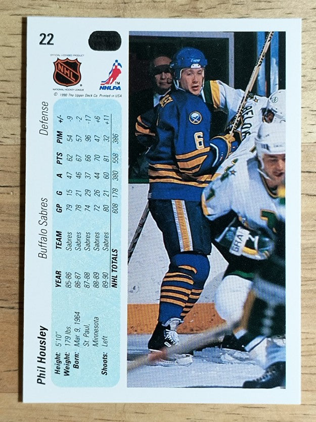 1990-91 Upper Deck #22 Phil Housley