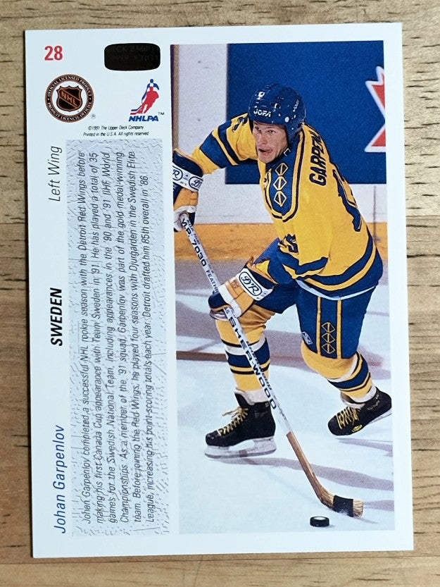 1991-92 Upper Deck #28 Johan Garpenlov CC