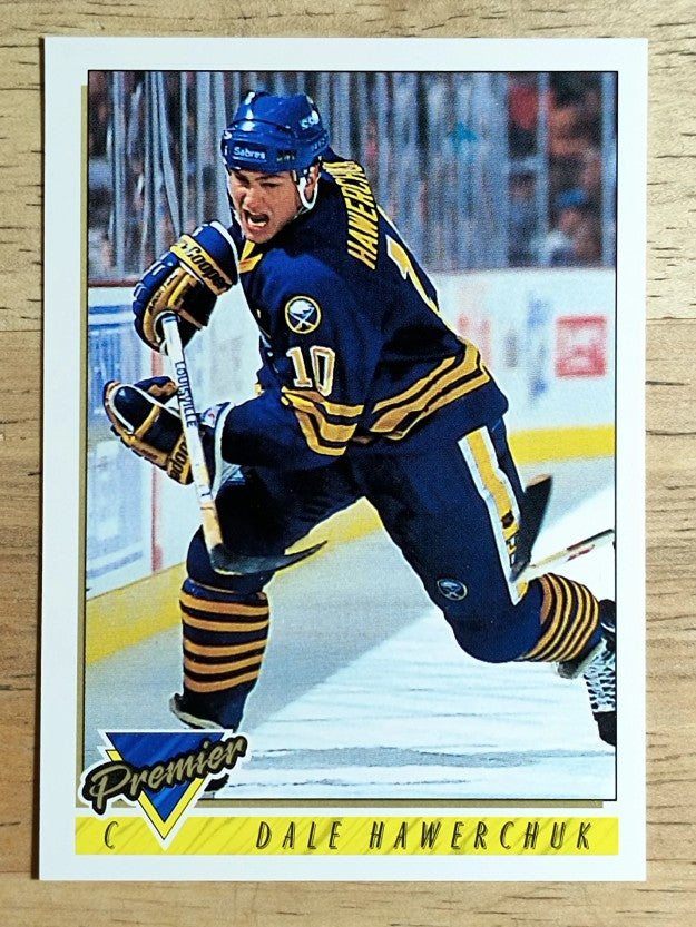1993-94 Topps Premier #7 Dale Hawerchuk