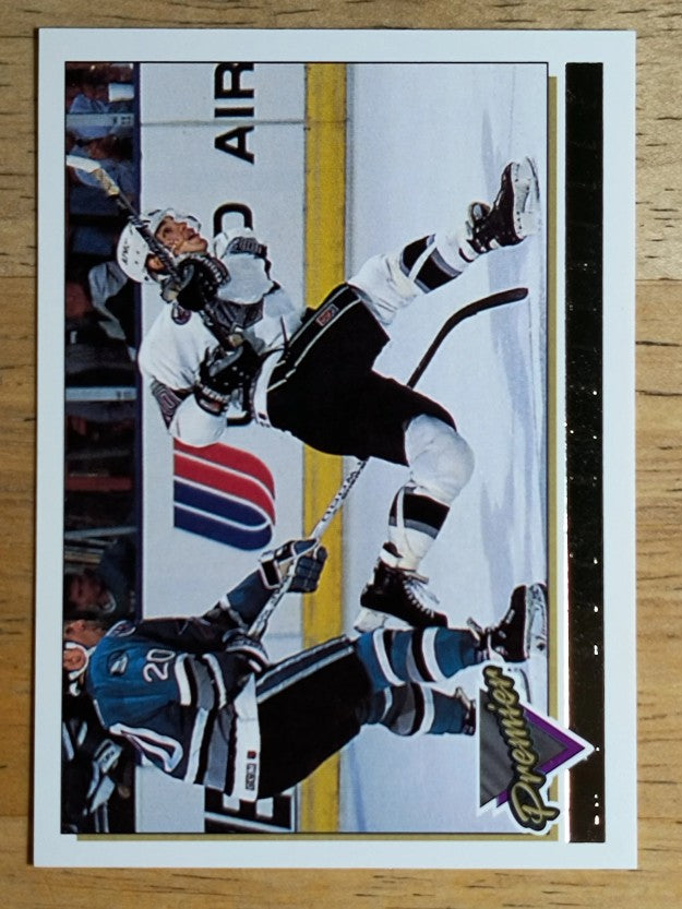 1993-94 Topps Premier Gold #180 Luc Robitaille