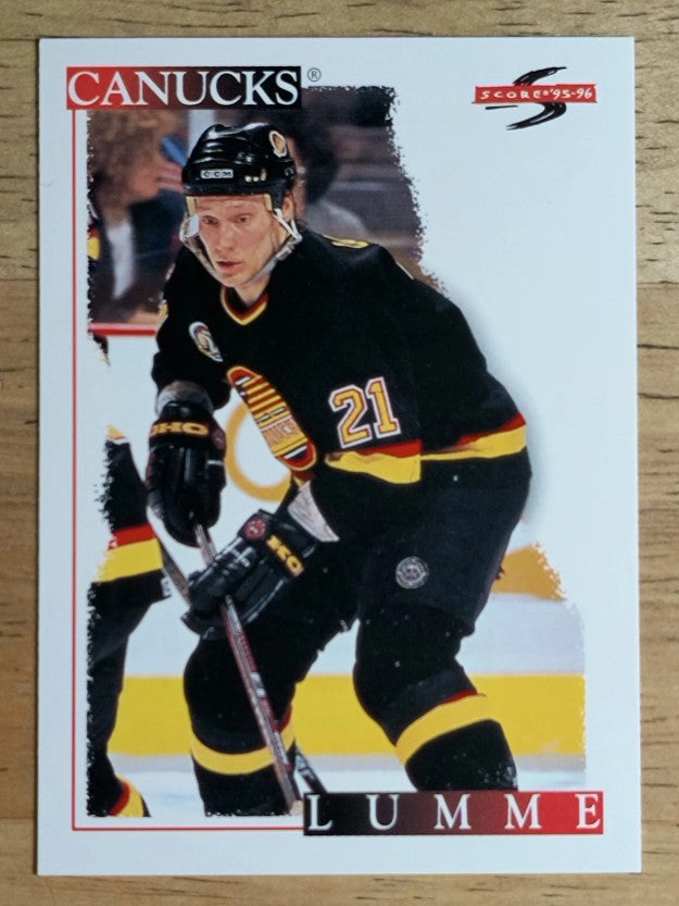 1995-96 Score #102 Jyrki Lumme