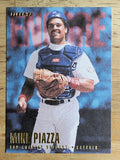 1996 Fleer Update #U235 Mike Piazza ENC