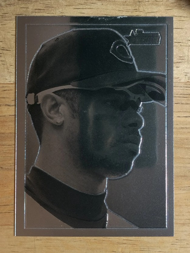 2001 Bowman Heritage Chrome #39 Ken Griffey