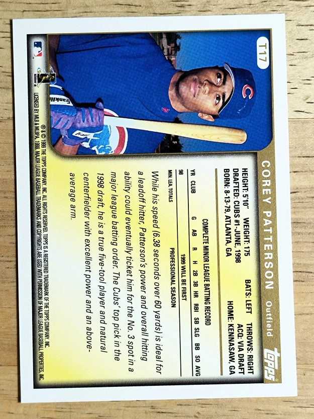 1999 Topps Traded #T17 Corey Patterson RC