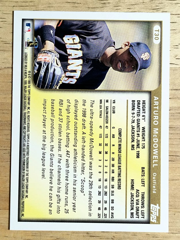 1999 Topps Traded #T30 Arturo McDowell