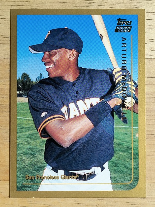 1999 Topps Traded #T30 Arturo McDowell