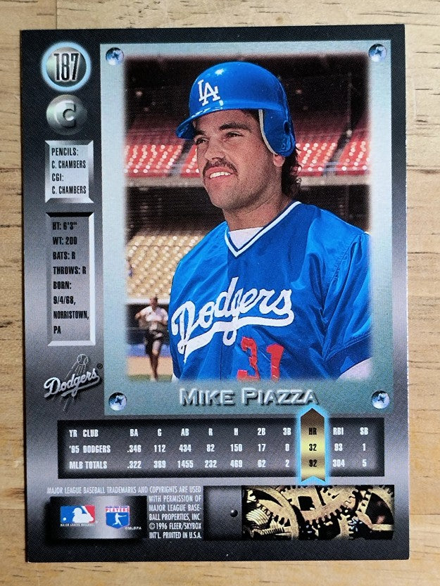 1996 Metal Universe #187 Mike Piazza