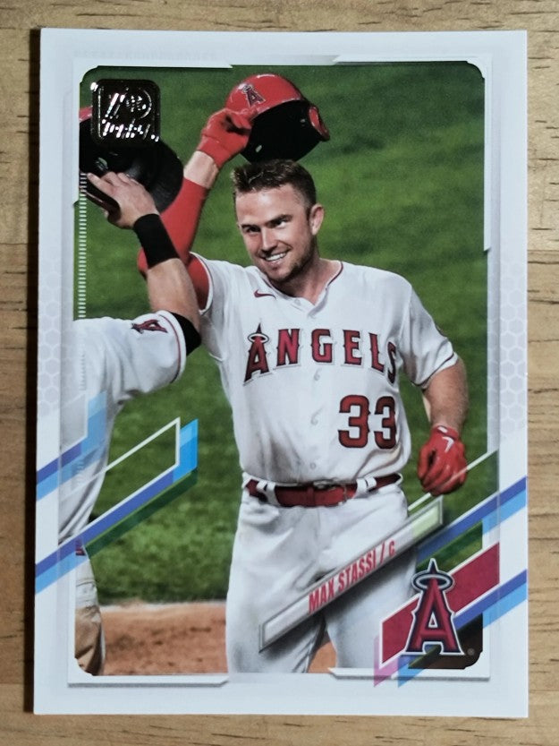 2021 Topps #168 Max Stassi