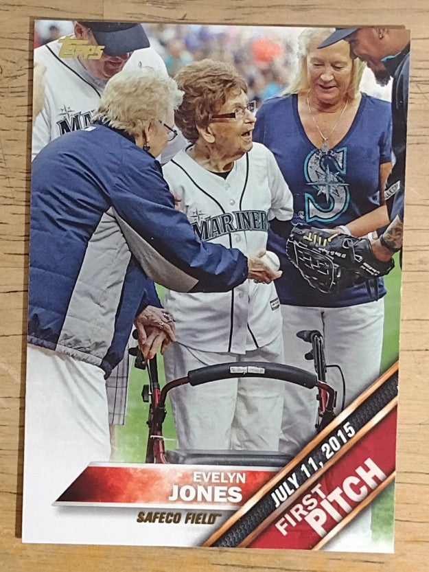 2016 Topps First Pitch #FP5 Evelyn Jones