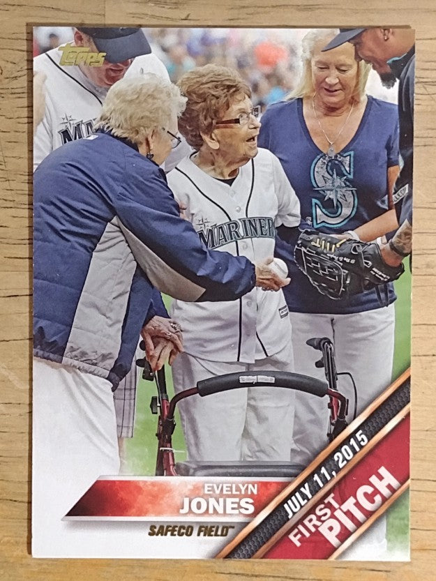 2016 Topps First Pitch #FP5 Evelyn Jones