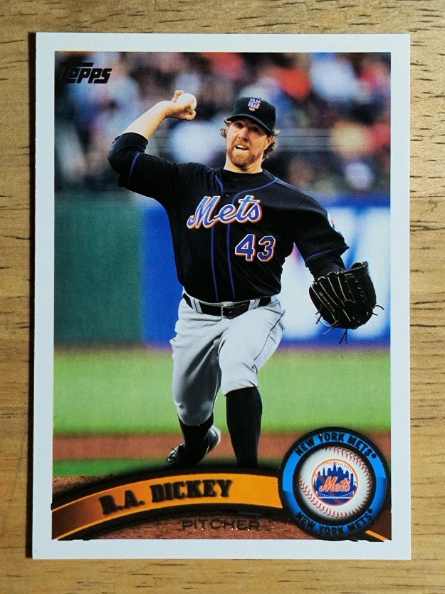 2011 Topps #66 R.A. Dickey