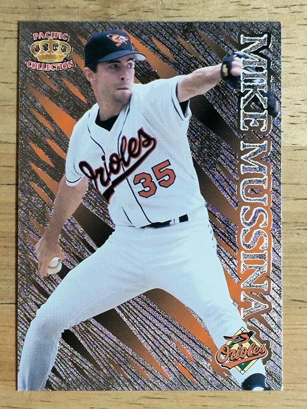 1996 Pacific Prisms #P75 Mike Mussina