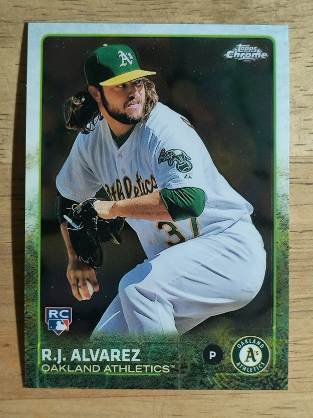 2015 Topps Chrome #120 R.J. Alvarez RC