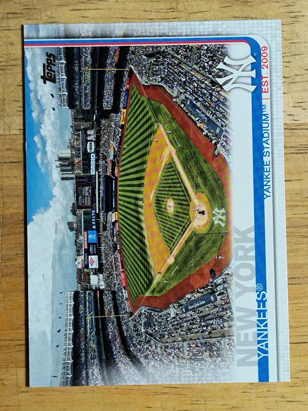 2019 Topps #47 Yankee Stadium