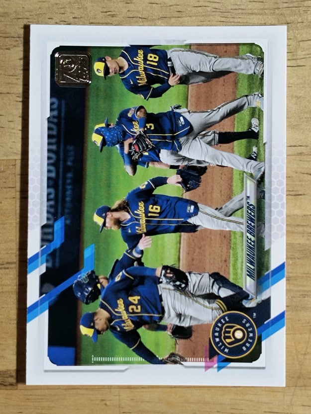 2021 Topps #59 Milwaukee Brewers TC
