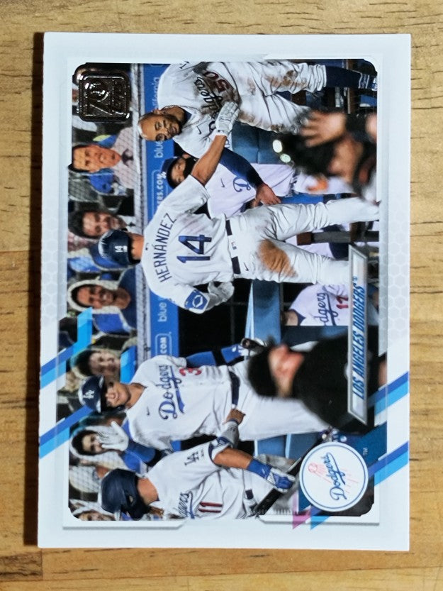 2021 Topps #201 Los Angeles Dodgers TC