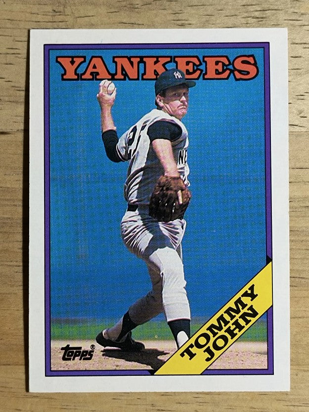1988 Topps #611 Tommy John