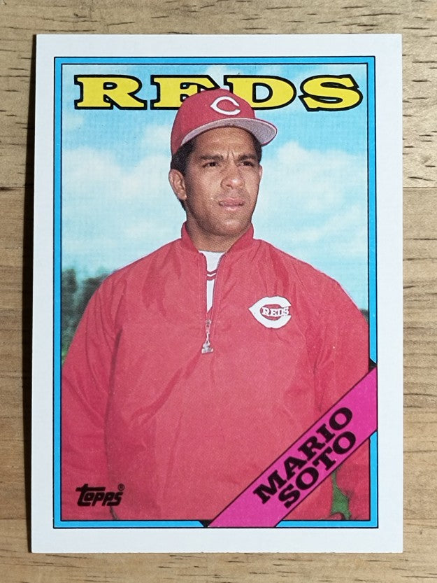 1988 Topps #666 Mario Soto