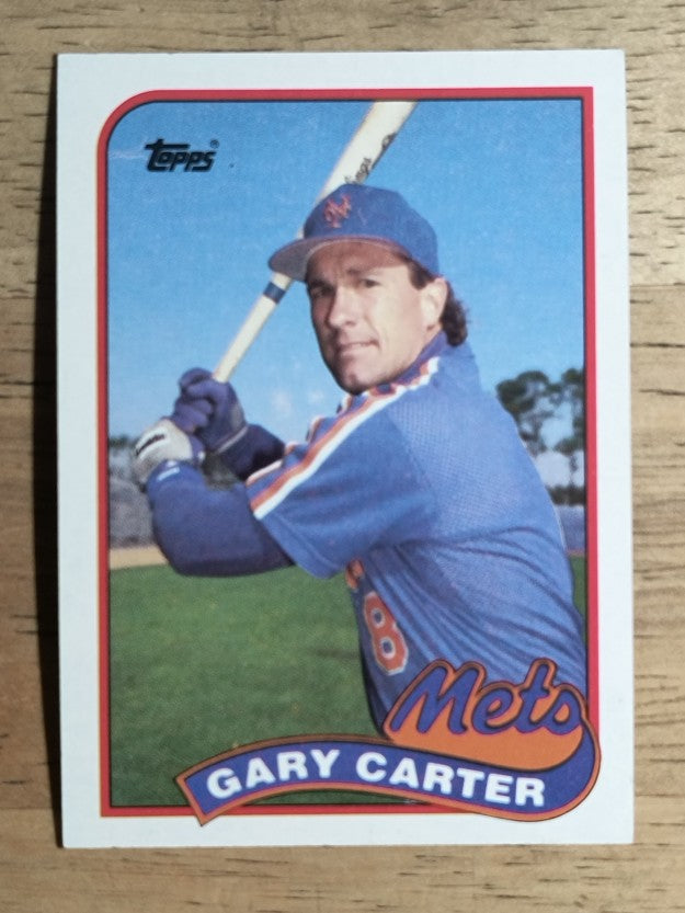 1989 Topps #680 Gary Carter