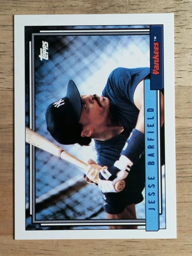 1992 Topps #650 Jesse Barfield