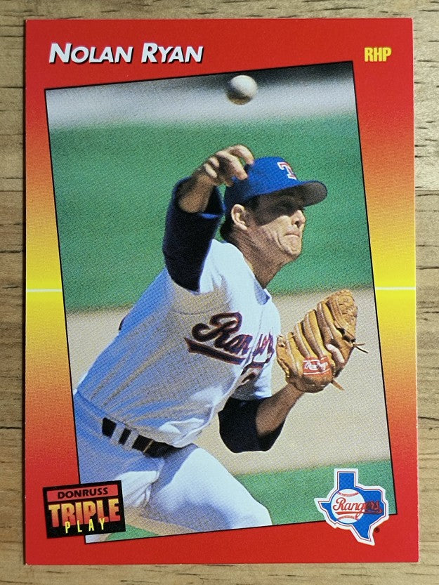 1992 Triple Play #22 Nolan Ryan