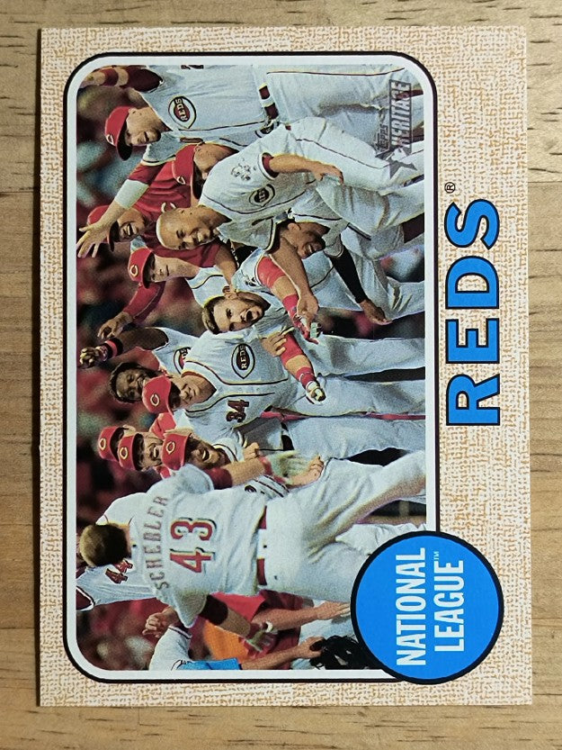 2017 Topps Heritage #205 Cincinnati Reds TC