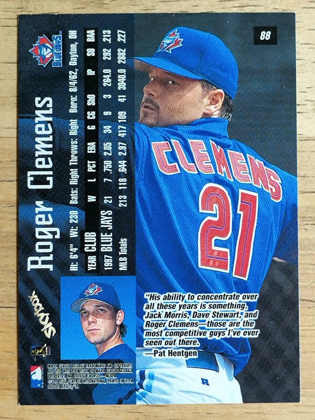 1998 SkyBox Dugout Axcess #88 Roger Clemens
