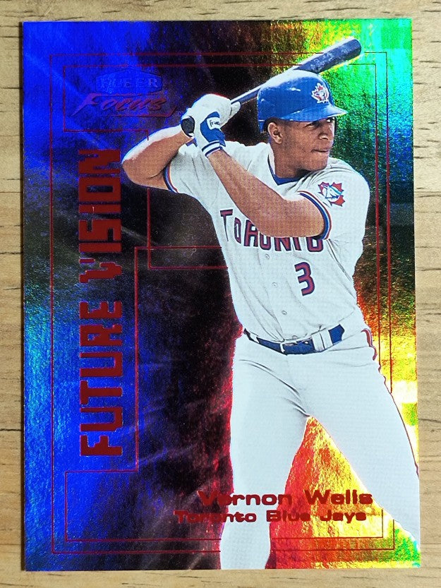 2000 Fleer Focus Future Vision #7 Vernon Wells