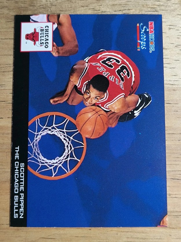 1993-94 Hoops Scoops #HS4 Scottie Pippen (NM)