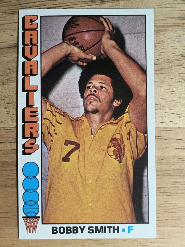 1976-77 Topps #114 Bobby Smith (EX)