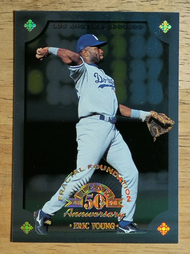 1998 Leaf Fractal Foundations #145 Eric Young