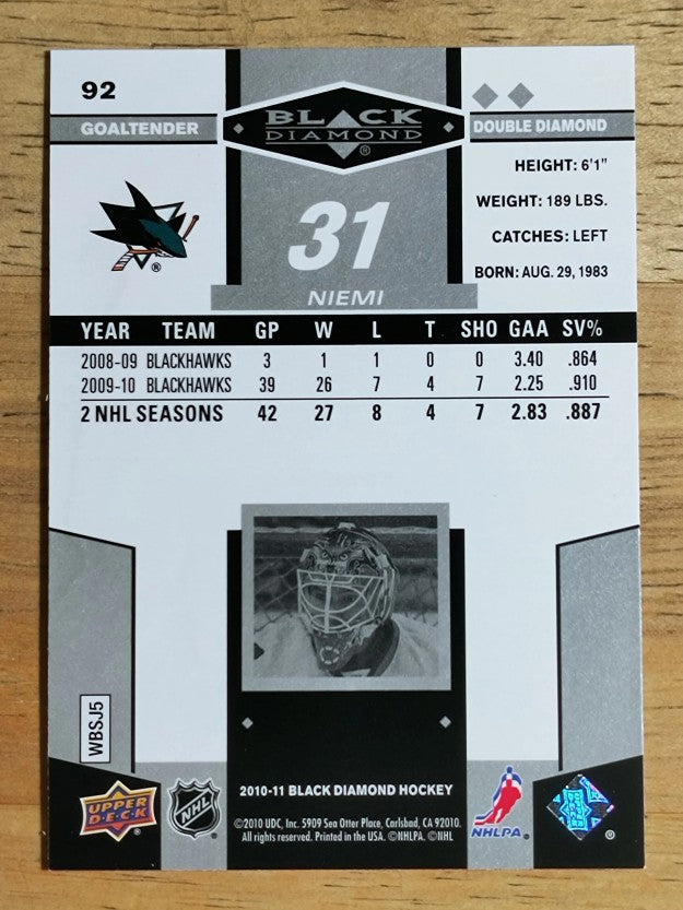2010-11 Black Diamond #92 Antti Niemi