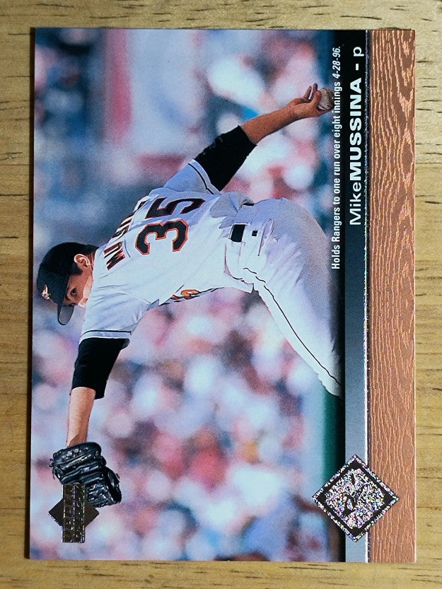 1997 Upper Deck #22 Mike Mussina