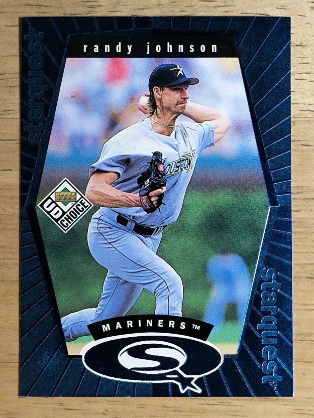 1999 UD Choice StarQuest #12 Randy Johnson