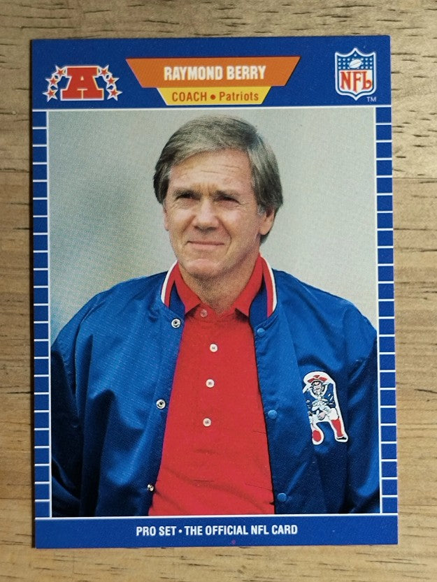 1989 Pro Set #260A Raymond Berry CO/No HOF mention on card front