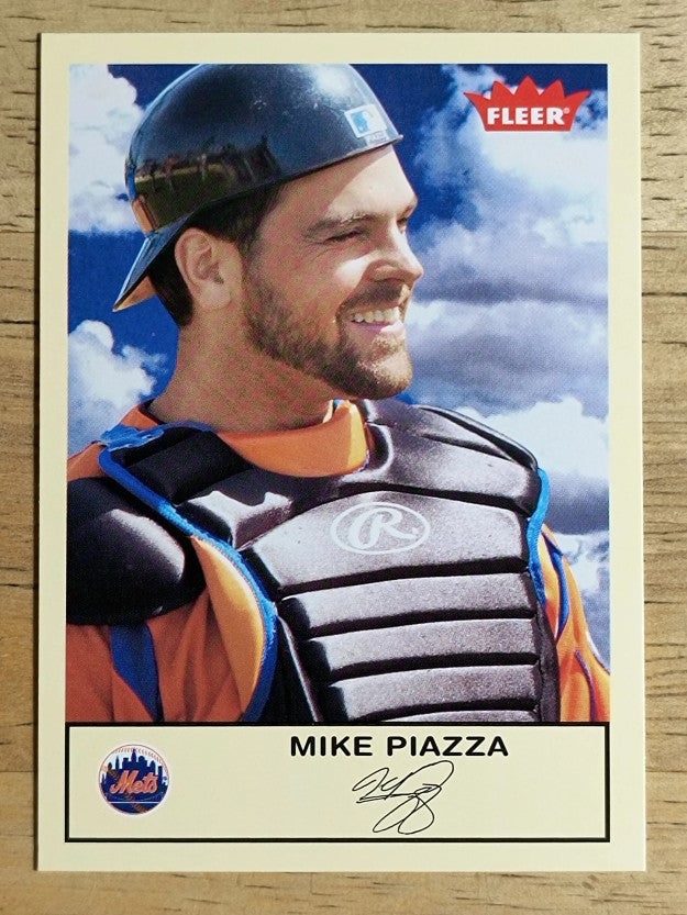 2005 Fleer Tradition #46 Mike Piazza