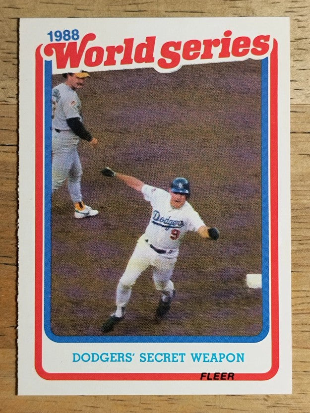 1989 Fleer World Series #1 Mickey Hatcher
